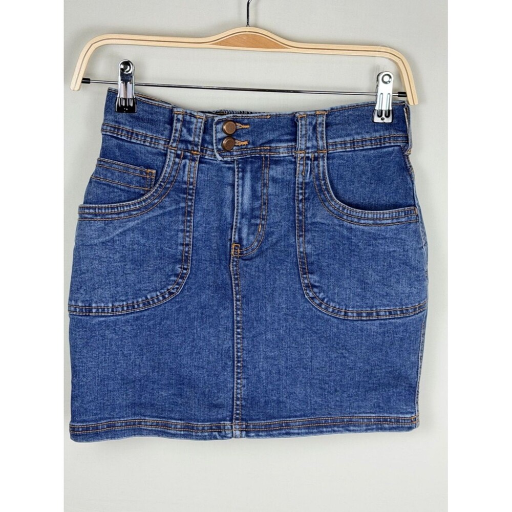 Love Trends Denim Mini Skirt Skort Size 5 Y2K Blue Double Button Bow Detail